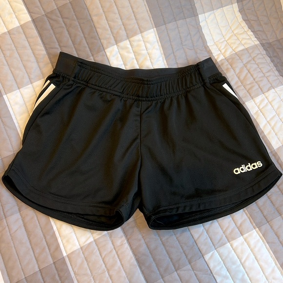 Like New Adidas Running Shorts only worn once in size XS! - Picture 1 of 6